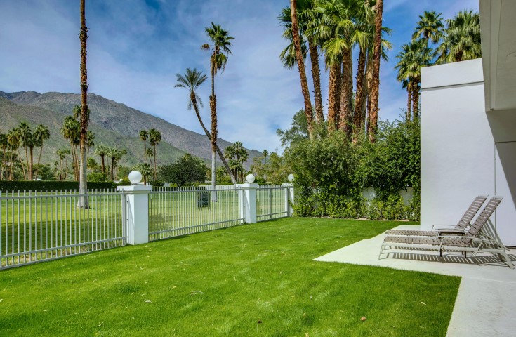 Peak Lawn 2